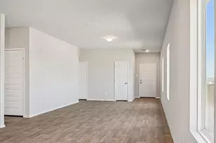 11913 Ellena Cv, Austin, TX 78747 - Photo 9