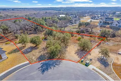 132 Quiet Oak Cove, Liberty Hill, TX 78642 - Photo 17