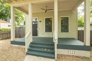 1165 Poquito St, Austin, TX 78702 - Photo 27