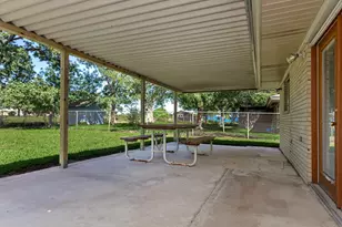 150 Rosa Lee Ln, Somerville, TX 77879 - Photo 15