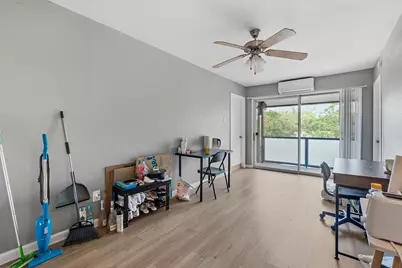 2910 Medical Arts Street #211, Austin, TX 78705 - Photo 11