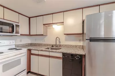 2500 Burleson Road #601, Austin, TX 78741 - Photo 7