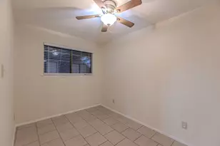 2500 Burleson Rd, Austin, TX 78741 - Photo 9