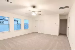 19016 Sedge Wren Ln, Pflugerville, TX 78660 - Photo 9