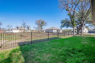 237 Reveille Dr, Kyle, TX 78640 - Photo 27