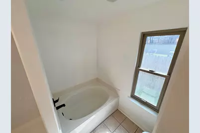 8003 Bannock Lane, Austin, TX 78747 - Photo 27