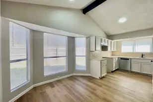 2001 Lisa Ln, San Marcos, TX 78666 - Photo 3