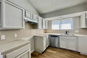 2001 Lisa Ln, San Marcos, TX 78666 - Photo 5