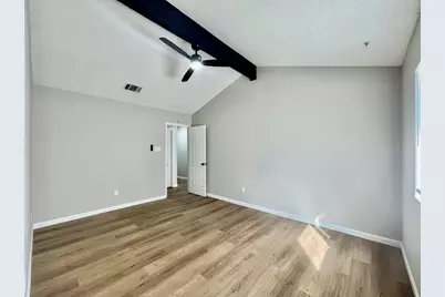 2001 Lisa Lane, San Marcos, TX 78666 - Photo 7