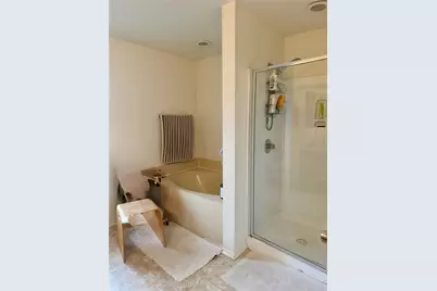 11104 Chatam Berry Lane, Austin, TX 78748 - Photo 23