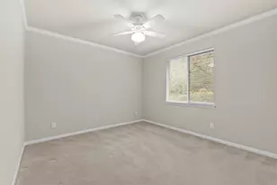 9900 Valderrama Dr, Austin, TX 78717 - Photo 21