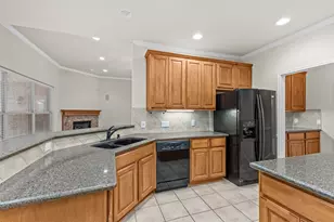 9900 Valderrama Dr, Austin, TX 78717 - Photo 3