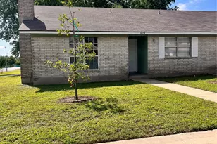 301 12th St, Pflugerville, TX 78660 - Photo 1