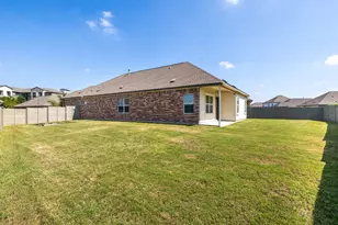 145 Blue Blaze Trl, Georgetown, TX 78628 - Photo 31