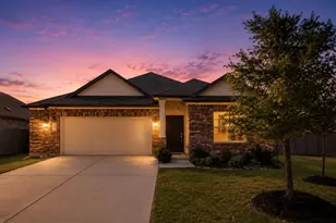 145 Blue Blaze Trl, Georgetown, TX 78628 - Photo 3