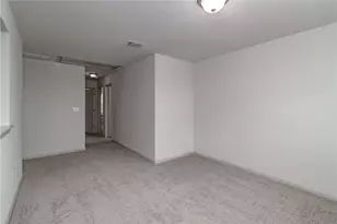 132 Shiner Ln, Georgetown, TX 78626 - Photo 19