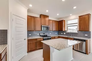 105 Clematis Ct, Georgetown, TX 78626 - Photo 11