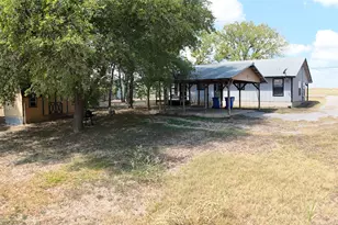 1303 Lovers Ln, Bastrop, TX 78602 - Photo 33