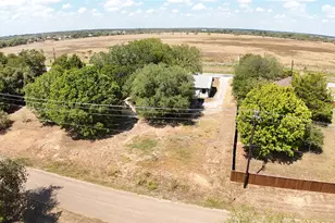 1303 Lovers Ln, Bastrop, TX 78602 - Photo 29