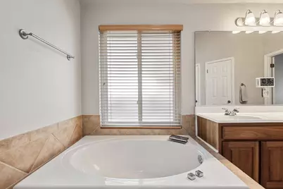 802 Ambrose Drive, Pflugerville, TX 78660 - Photo 23