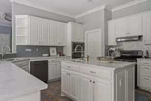 109 Wood Trail, West Lake Hills, TX 78746 - Photo 9