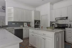 109 Wood Trail, West Lake Hills, TX 78746 - Photo 13