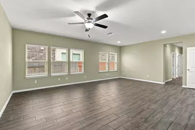 439 Spinnaker Loop, Kyle, TX 78640 - Photo 5
