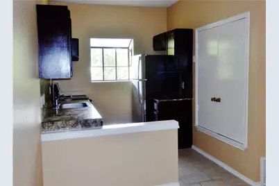 3206 King Street #208, Austin, TX 78705 - Photo 9