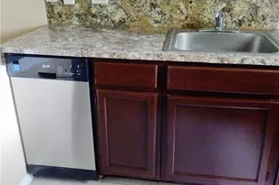 3206 King St, Austin, TX 78705 - Photo 13