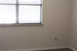 3300 Fritz Hughes Park Rd, Austin, TX 78732 - Photo 9