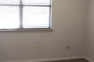 3300 Fritz Hughes Park Rd, Austin, TX 78732 - Photo 9