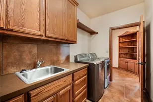 877 Co Rd 455, Coupland, TX 78615 - Photo 21