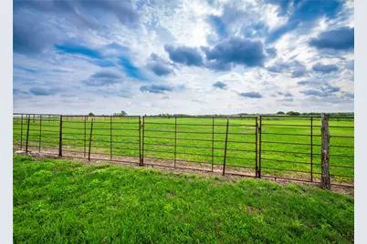 877 County Road 455, Coupland, TX 78615 - Photo 35