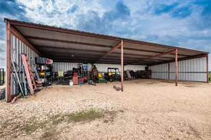 877 Co Rd 455, Coupland, TX 78615 - Photo 31