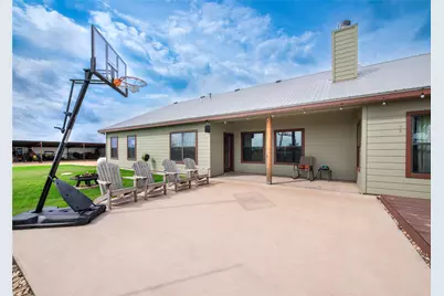 877 County Road 455, Coupland, TX 78615 - Photo 25