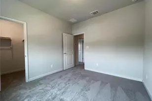 605 W South St, Leander, TX 78641 - Photo 17