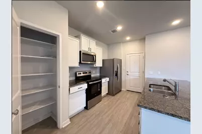 605 W South Street #92, Leander, TX 78641 - Photo 5