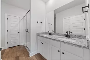 9704 Gladsome Path, Manor, TX 78653 - Photo 7