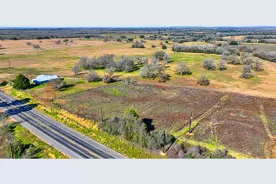 10996 US Highway 90 W, Harwood, TX 78632 - Photo 3