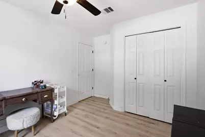 203 Little Lake Road, Hutto, TX 78634 - Photo 17