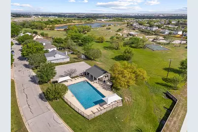 203 Little Lake Road, Hutto, TX 78634 - Photo 27