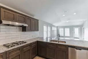 6044 Urbano Bnd, Round Rock, TX 78665 - Photo 11
