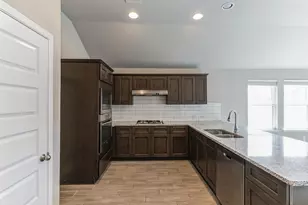 6044 Urbano Bnd, Round Rock, TX 78665 - Photo 7