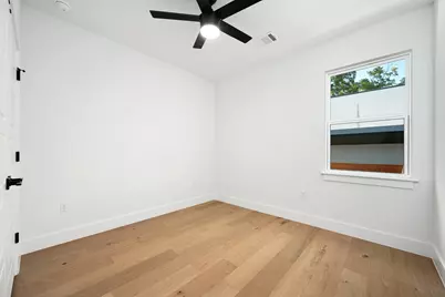 1104 Fiesta Street, Austin, TX 78702 - Photo 31