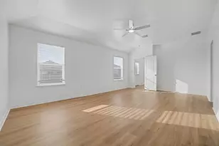 165 Dusky Thrush Dr, Kyle, TX 78640 - Photo 9