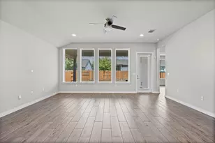 8317 Donnelley Dr, Austin, TX 78744 - Photo 13