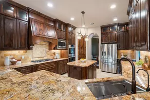 212 Malabar St, Lakeway, TX 78734 - Photo 11
