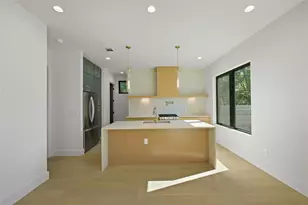 1606 Cedar Ave, Austin, TX 78702 - Photo 7