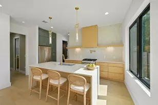 1606 Cedar Ave, Austin, TX 78702 - Photo 3