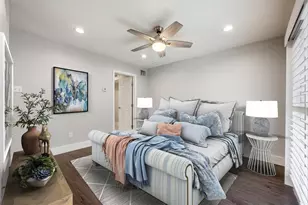 935 La Posada Dr, Austin, TX 78752 - Photo 11